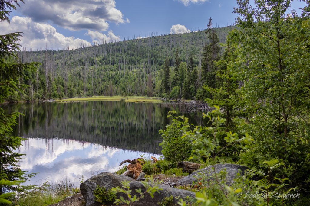 Jezero Laka